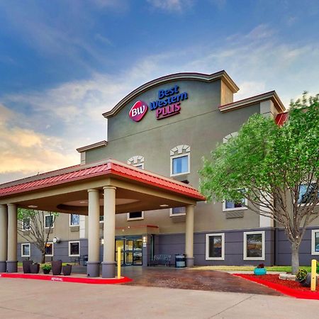 Best Western Plus University Inn & Suites Wichita Falls Exterior foto